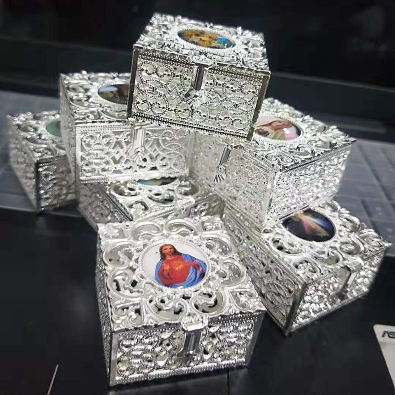 Rosary Beads Box with Lid