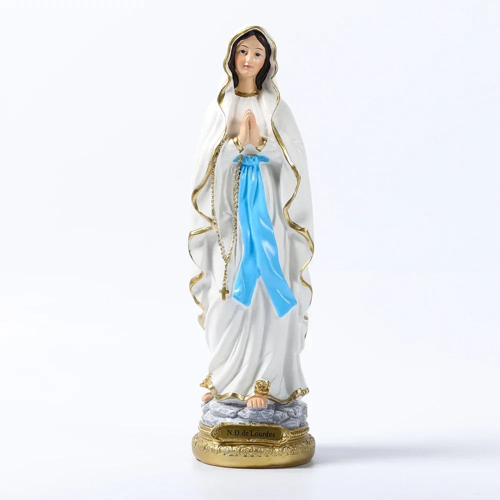 Virgen Mary Statue